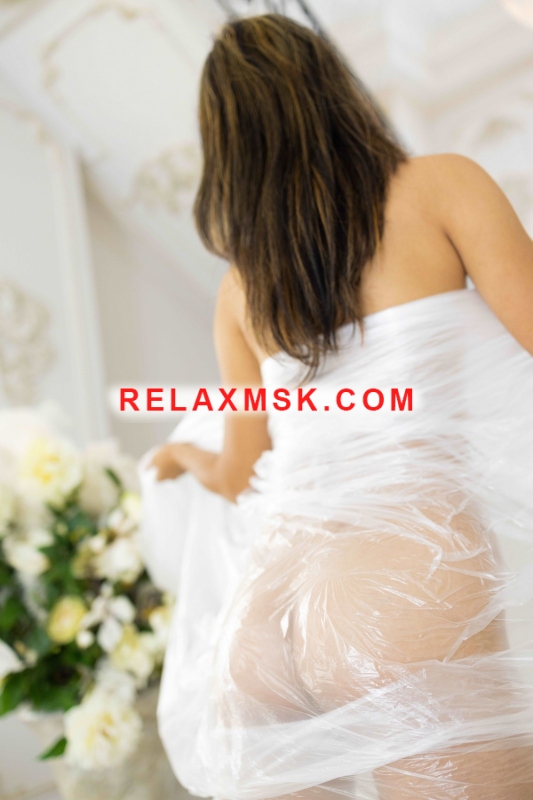 Moscow escort : Alsu - photo 4