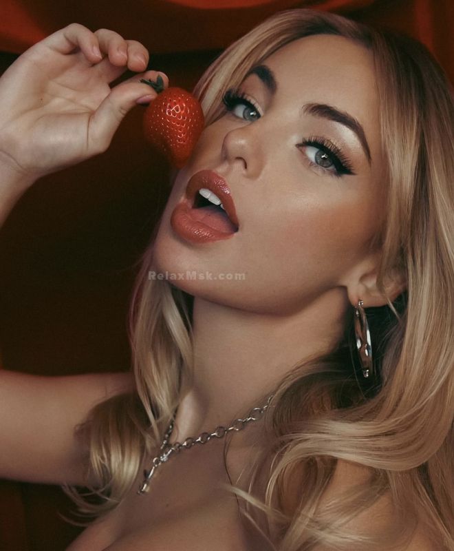 Moscow escort : Alina - photo 3