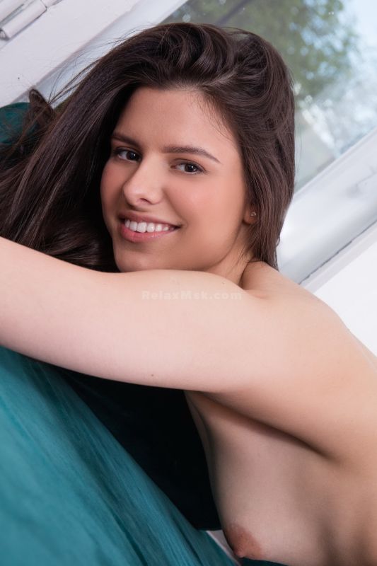 Moscow escort : Snezhana - photo 3