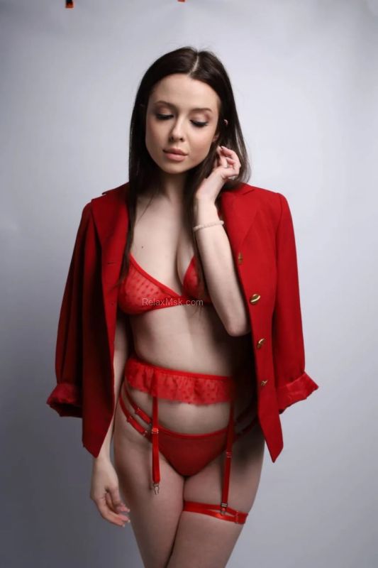 Moscow escort : Helli - photo 1